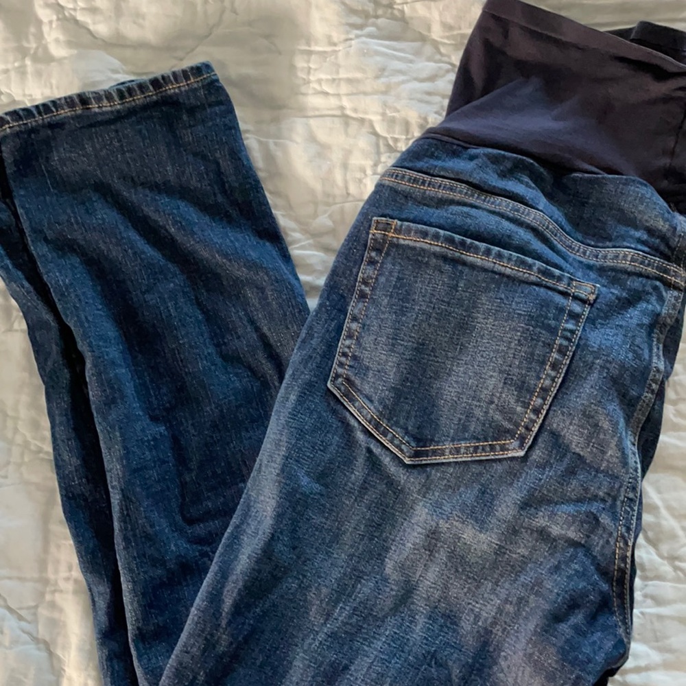 Old Navy Cropped Maternity Jeans